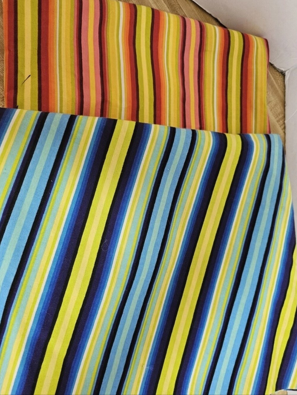 2 Set Fiesta Brand 64 inch Round Striped Tablecloths New Without Tags *1 smudged
